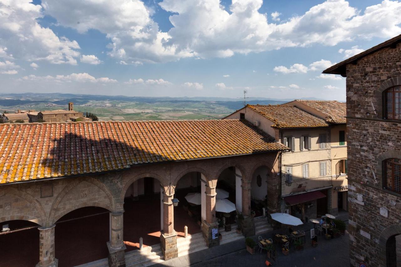 Scalette Di Piazza B&B Montalcino Exterior photo